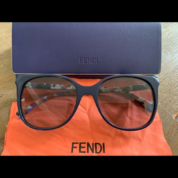 FENDI Chromia sunglasses - Picture 5 of 8